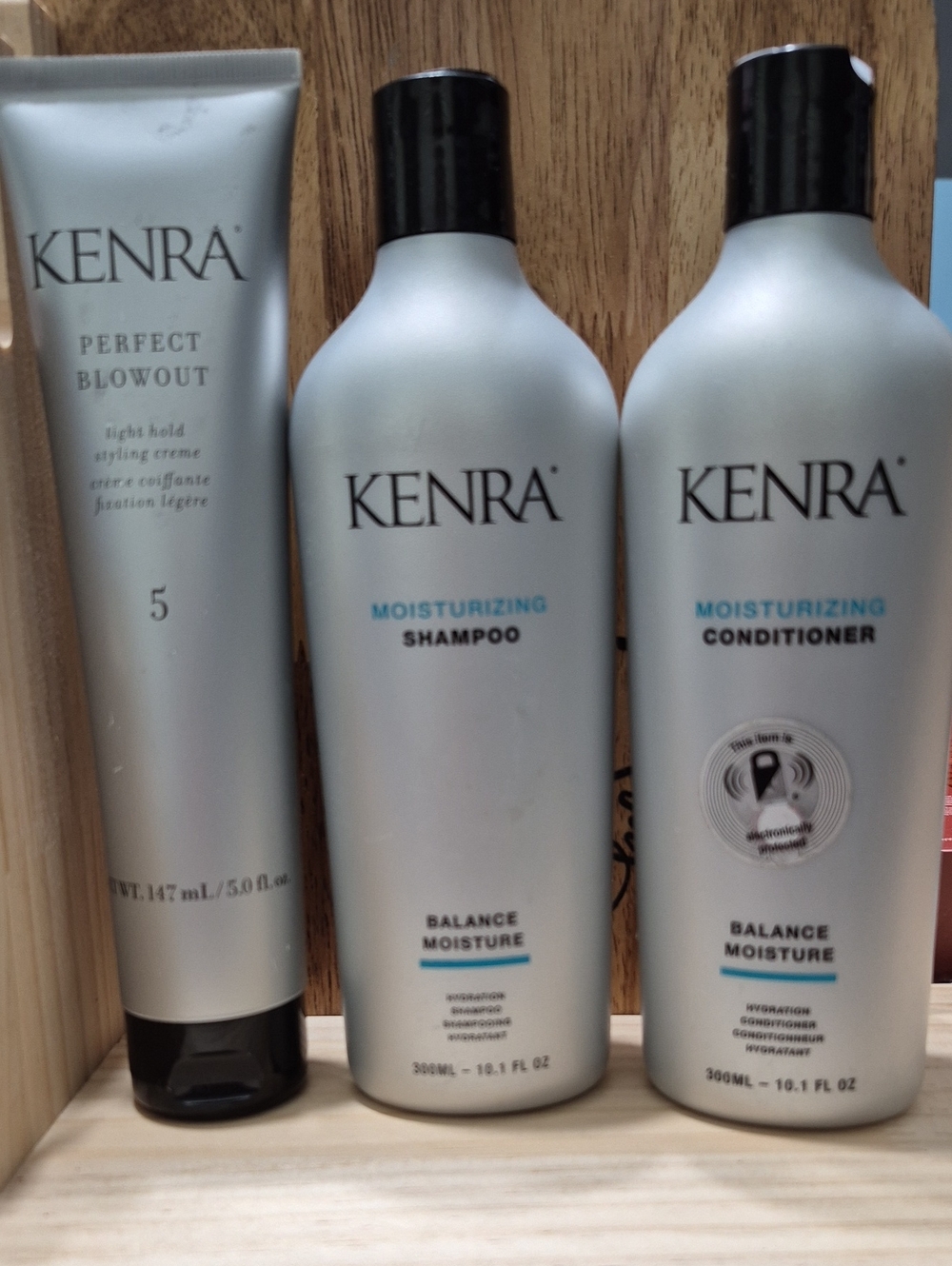 Kenra Moisturizing Shampoo & Conditioner Set - Silver